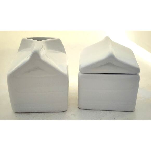 SUGAR & CREAMER-CRATE & BARREL-White-Cover on Sugar-Unique - Picture 5 of 11